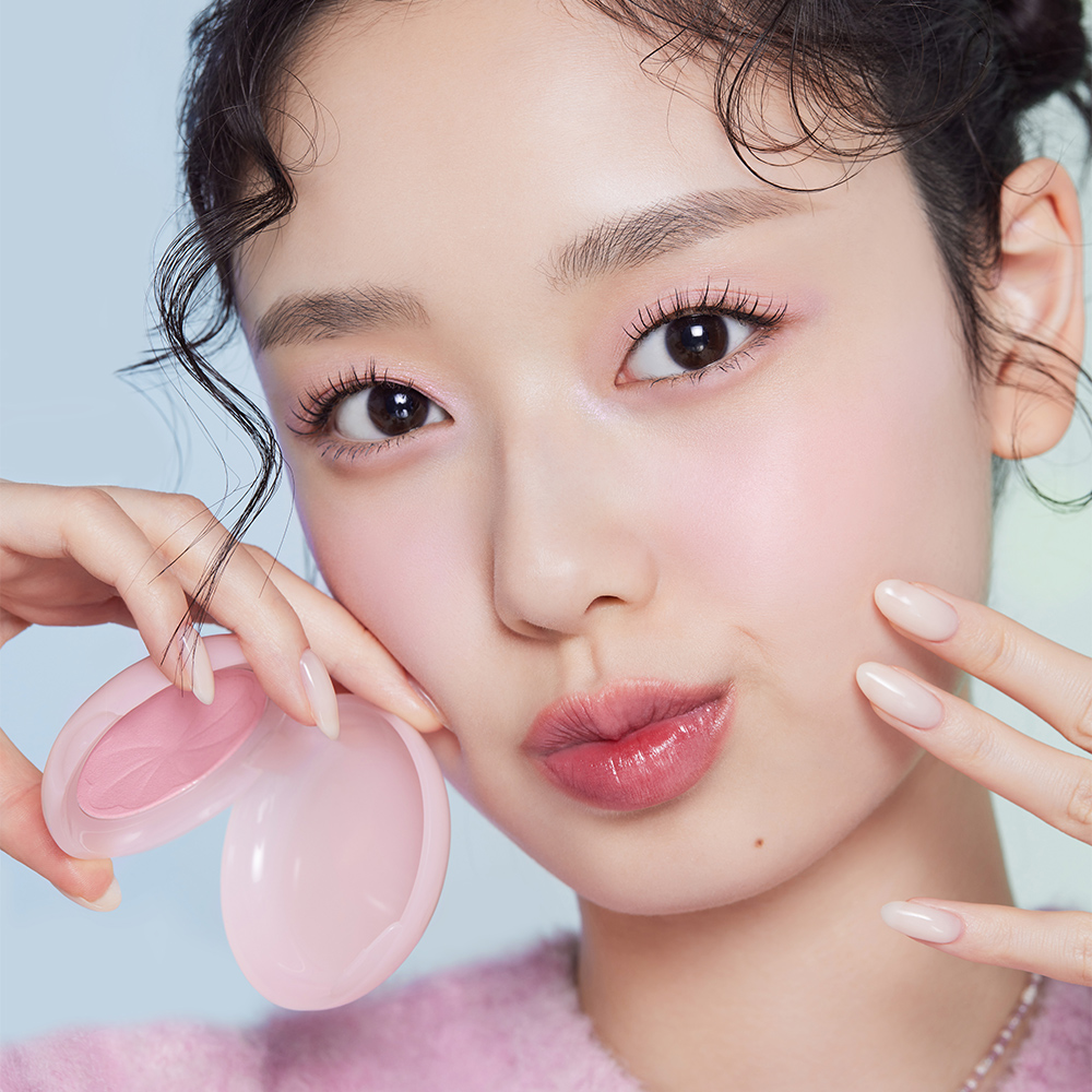 wh_Blusher_M_02
